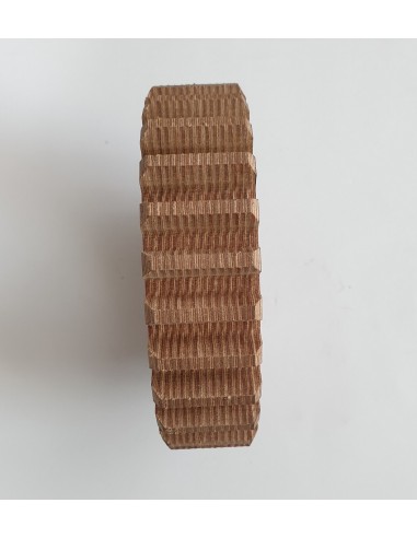 Gear for feeder drive