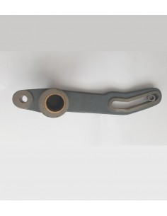 Lever for feeder motion