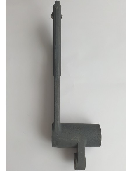 Lever for feeder motion